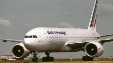 Doi piloți Air France s-au luat la bătaie chiar în timpul zborului